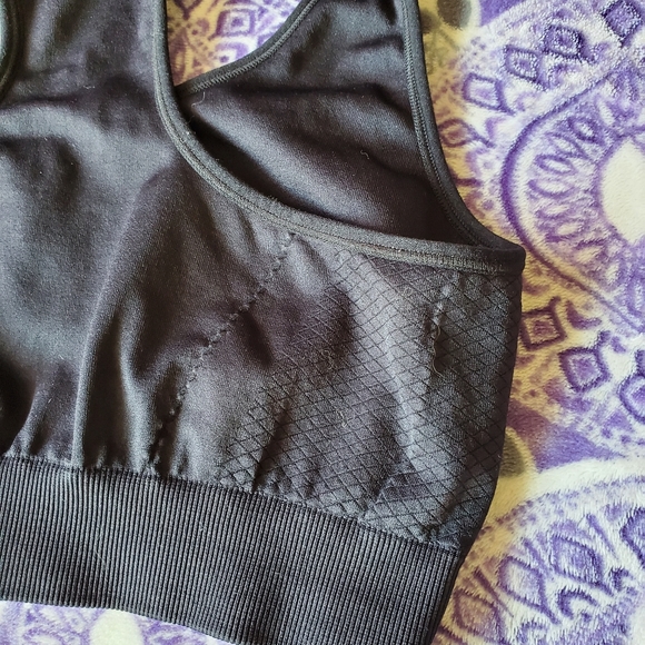 Black Sports Bra - Picture 5 of 5